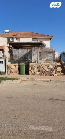 דו משפחתי, פלג, גבים, ערד