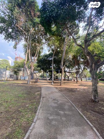 דירה, עזרא קורין 4, נווה חן, תל אביב יפו