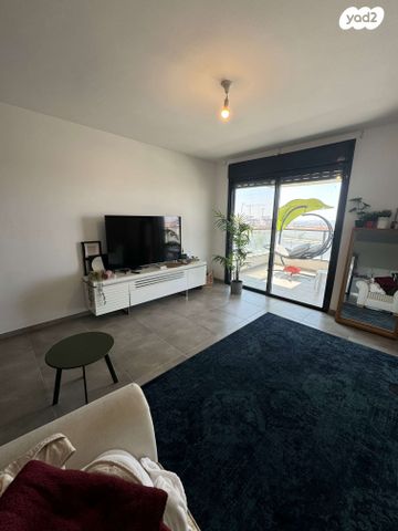 דירה, הרב אבא אבוחצירה, שדרות בפארק, שדרות