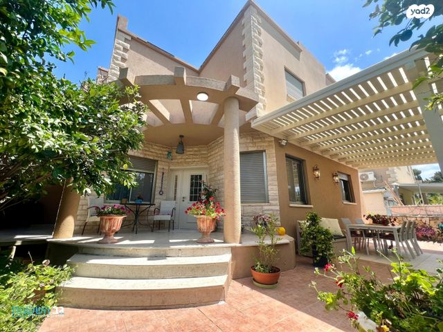 מרכב היישוב / מרכז עתלית