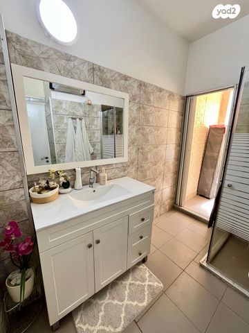 דירה, החשמונאים, לב העיר, בת ים