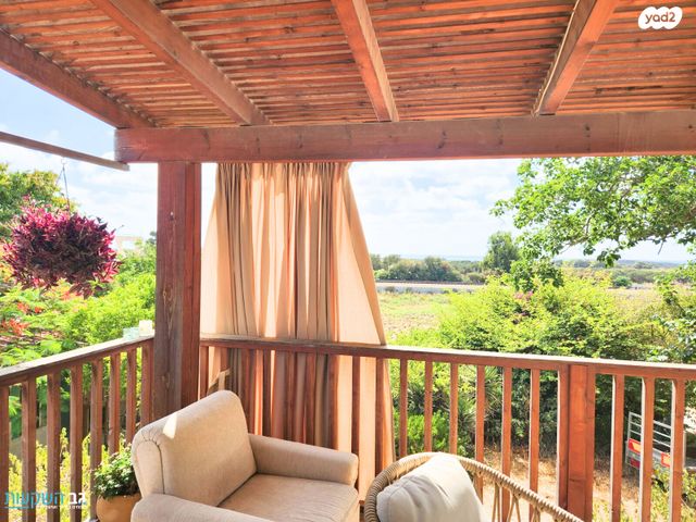 בית פרטי/ קוטג', הבונים, הבונים