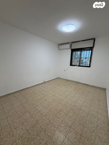 דירה, יעקב סלע 18, ניר אביב, תל אביב יפו