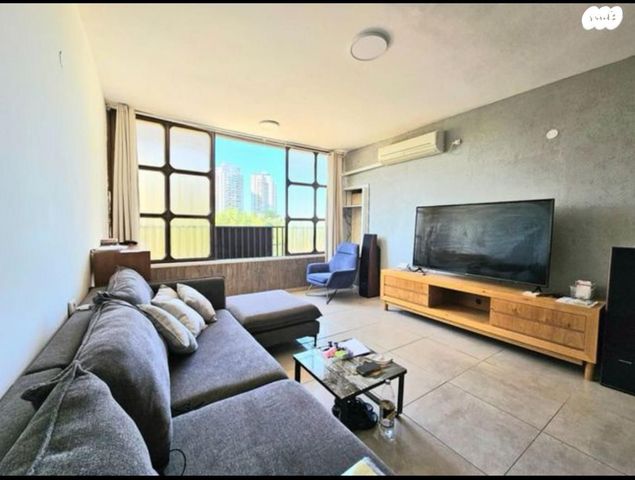 שדרות בר אילן 85