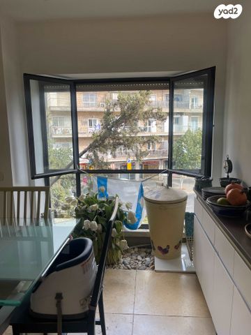 דירה, הגדוד העברי, קטמון הישנה, ירושלים