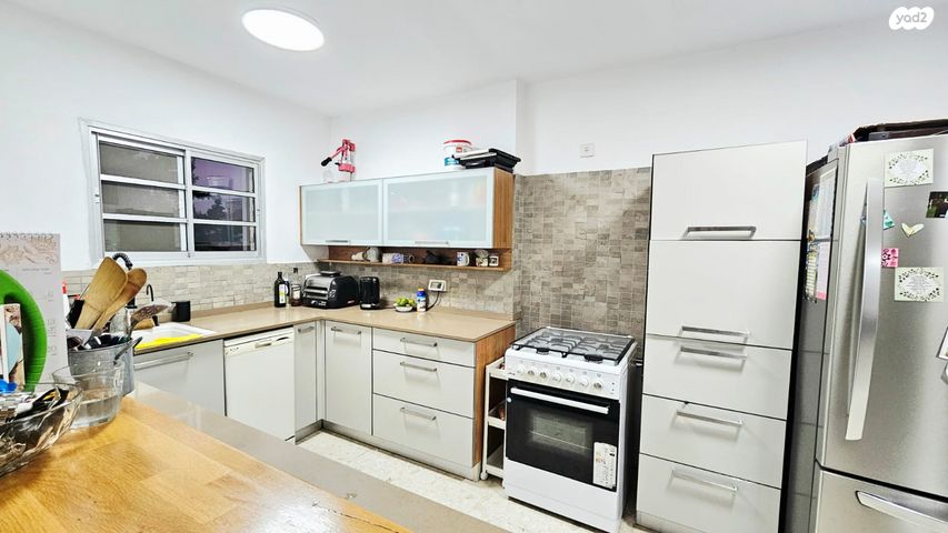 דירה, סביון, הפרחים, מודיעין מכבים רעות