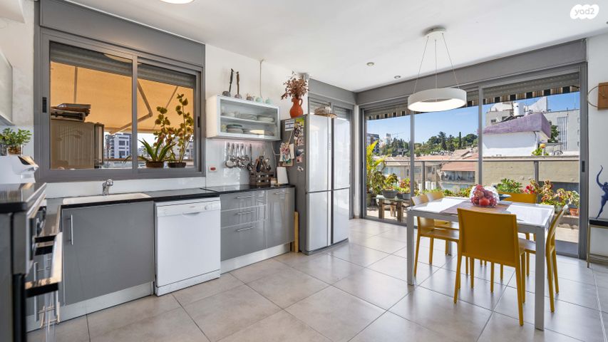 גג/ פנטהאוז, לוחמי סיני, יד לבנים, רמת גן