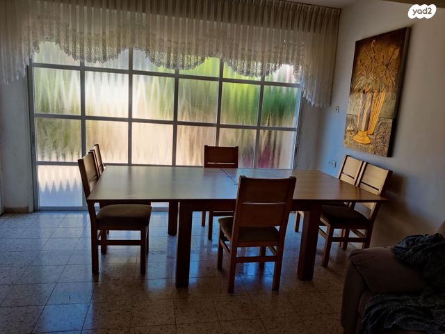 דירת גן, אילנות, כרמל מערבי, חיפה