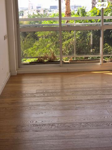 דירה, יוסף פעמוני, בבלי, תל אביב יפו