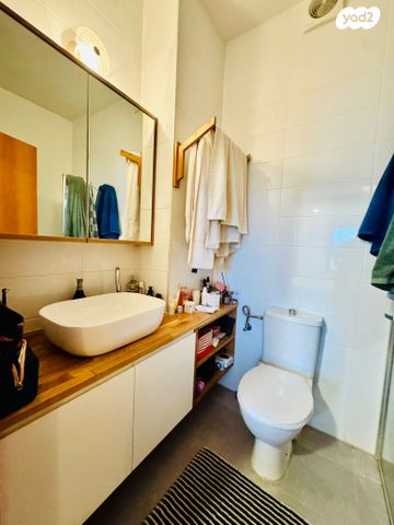 דירה, חסידי האומות 20, תל אביב יפו