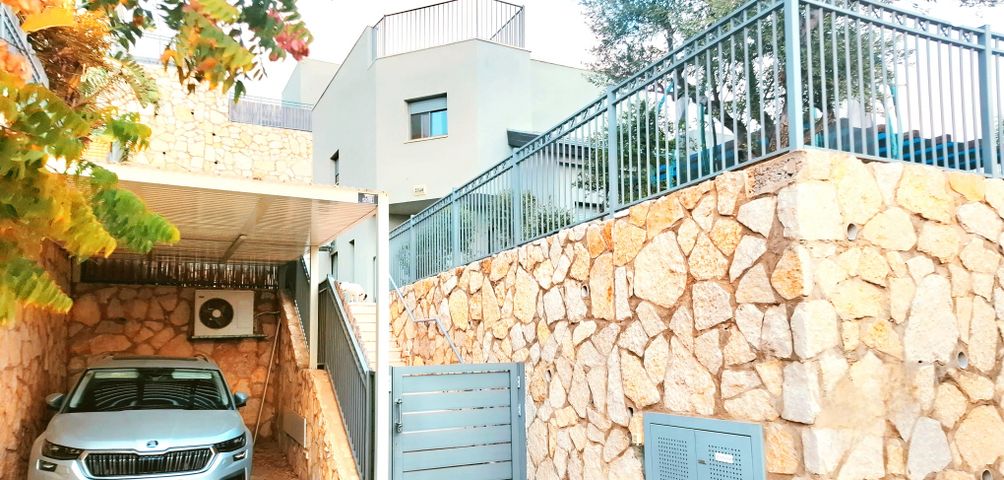 בית פרטי/ קוטג', נעלה