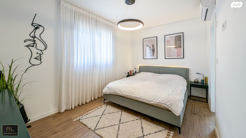 דירה, הגל, החותרים, טירת כרמל