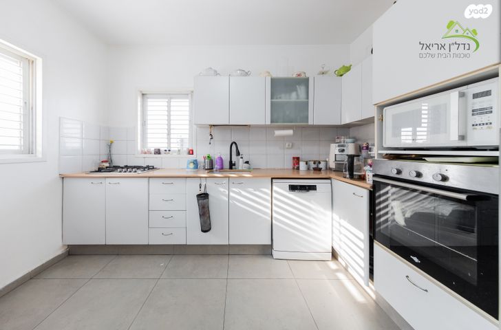 דירה, יוסף ספיר 60, פתח תקווה