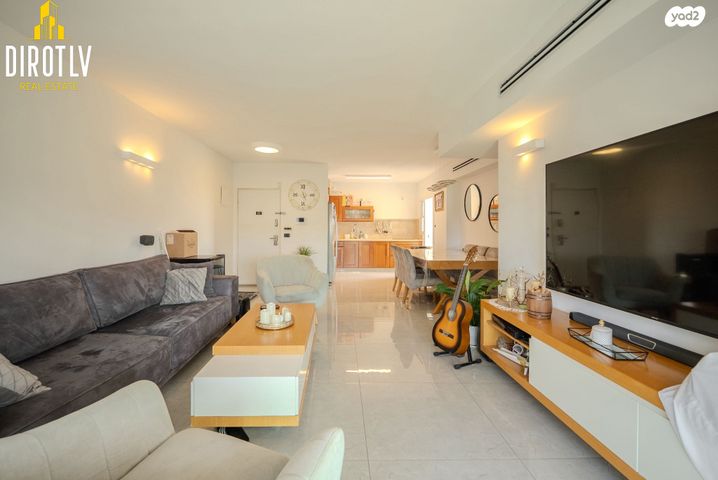 צביה לובטקין 40