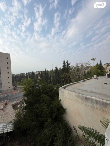 דירה, הרב עובדיה יוסף 40, מגדל העמק