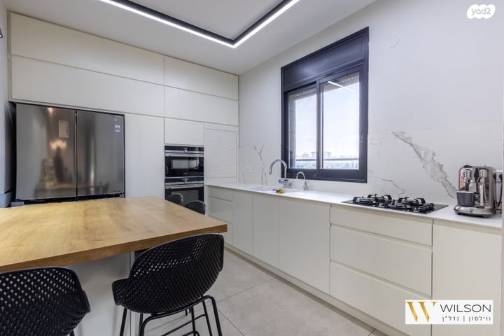 דופלקס, הראשונים 27, כפר סבא