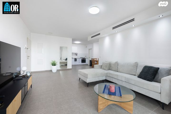 דירה, ש"י עגנון, נאות שמיר, יבנה