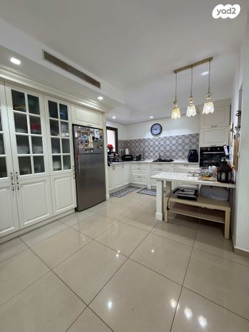 שדרות העצמאות 