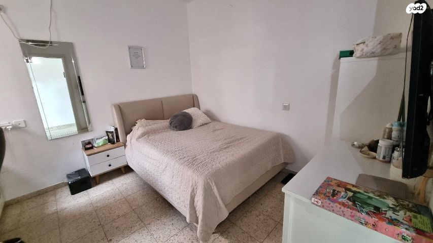 דירת גן, גבעת יערה, יקנעם עילית