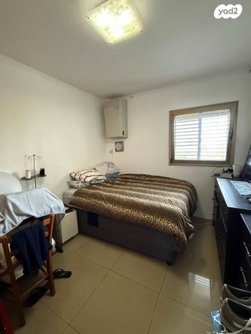 דירה, שדרות העצמאות, רמות בן צבי, יבנה