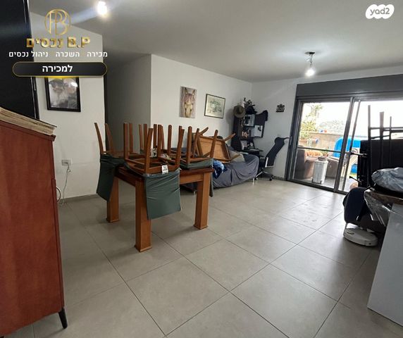 דירה, אחדות 30, בצוותא, חריש