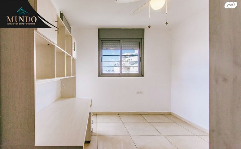 דירה, שדרות האלונים, באר יעקב