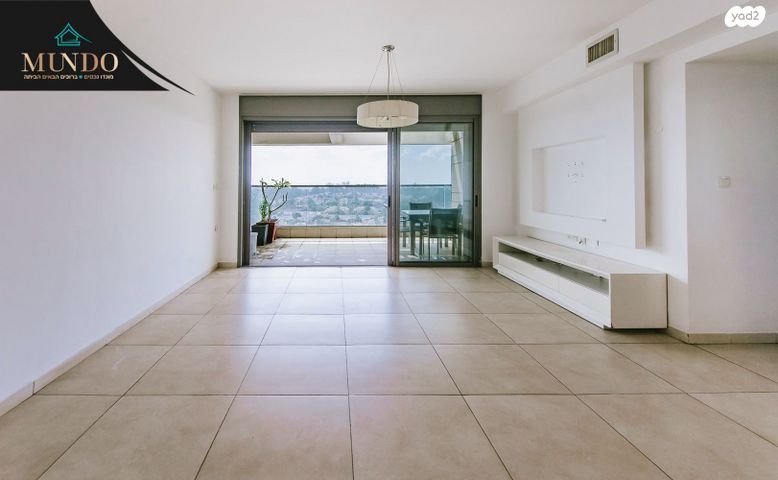 דירה, שדרות האלונים, באר יעקב