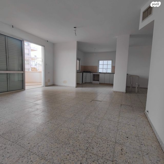 דירה, גבע 33, רמת אפרים, נתניה