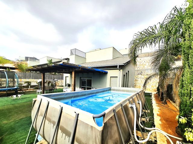 בית פרטי/ קוטג', נעלה