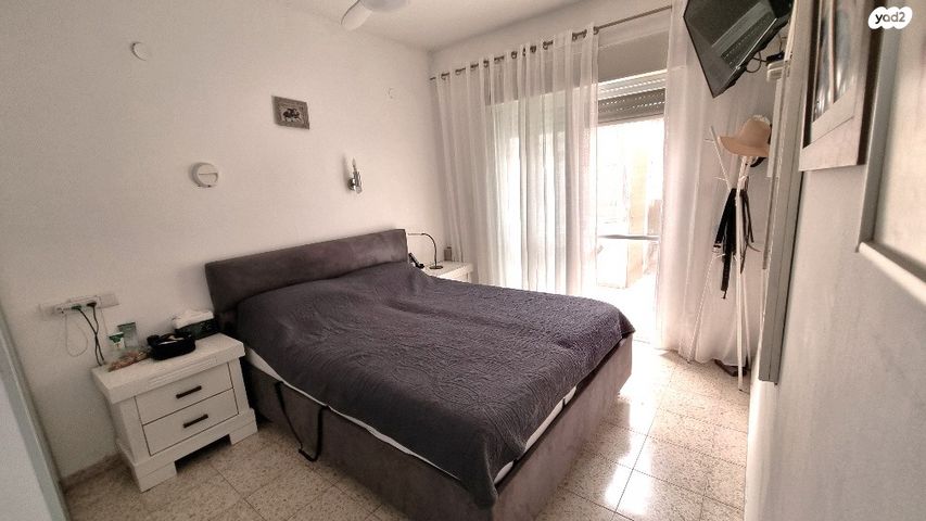 דירת גן, גבעת יערה, יקנעם עילית