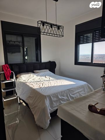 דירת גן, הרימון 61, הפרחים, קרית גת