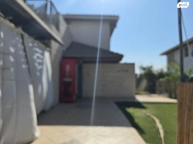 דו משפחתי, פלג, גבים, ערד