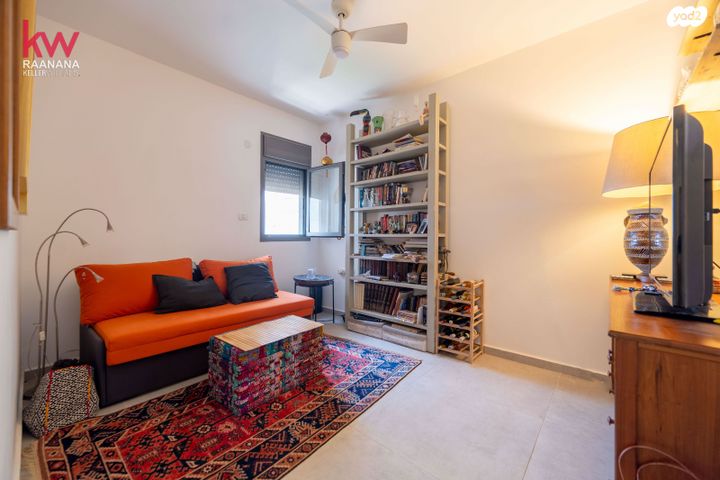 טשרניחובסקי 13