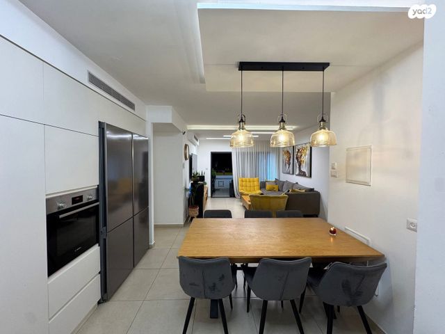 דופלקס, הדרים, הדרים החדשה, כפר סבא