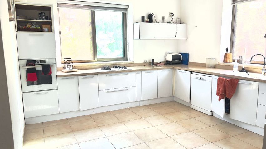 בית פרטי/ קוטג', יקותיאל אדם, נאות הפרחים, גן יבנה