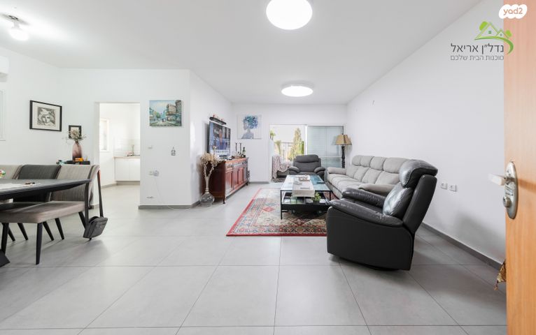 דירה, יוסף ספיר 60, פתח תקווה