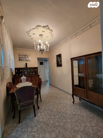 דירה, הנשיא, גבעת הזיתים, פסגת לוד, לוד