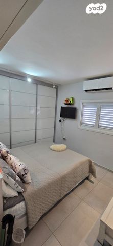 דירה, שדרות בר אילן 18, דרום מערב ותיק, בת ים