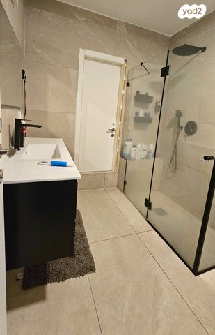 דירה, סביון, הפרחים, מודיעין מכבים רעות