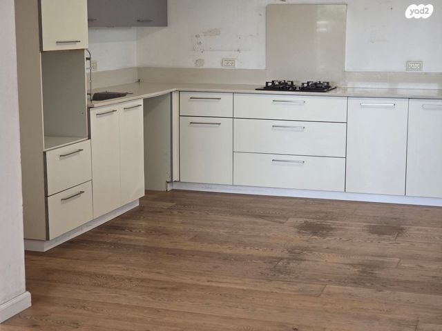 דירה, יוסף פעמוני, בבלי, תל אביב יפו