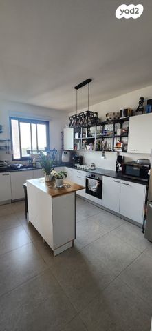 דירה, קציר, באר יעקב