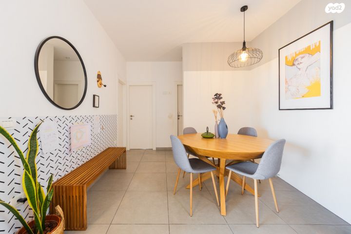 דירה, ישראל טייבר, גבעת הרמבם, גבעתיים