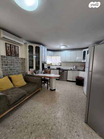 דו משפחתי, צאלון 13, לוד הצעירה, לוד