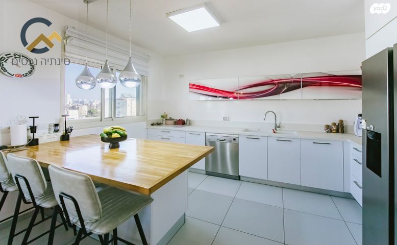 דירה, רמתיים, הוד השרון