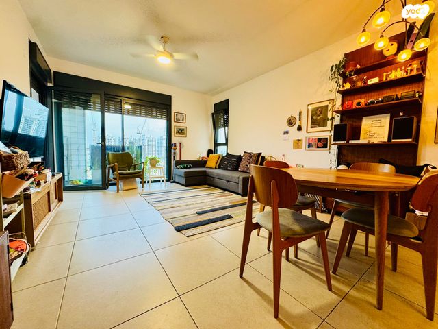 דירה, חסידי האומות 20, תל אביב יפו