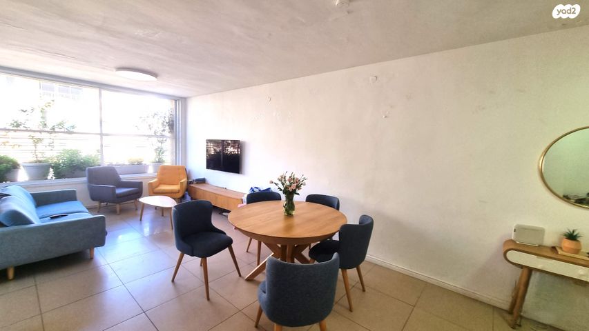 דירה, רעננה