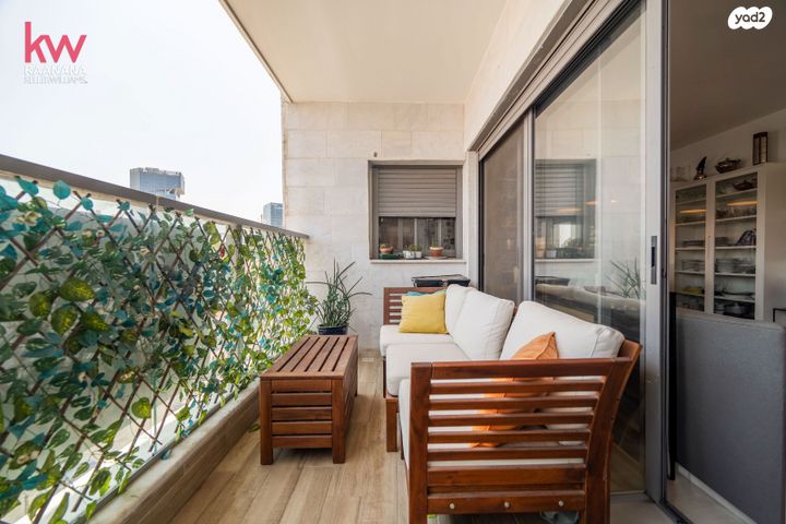 דירה, טשרניחובסקי 13, כפר סבא