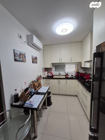 דירה, אבינועם ילין, המרכז השקט / מרכז העיר, פתח תקווה