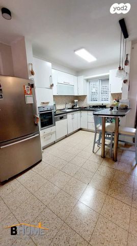 בית פרטי/ קוטג', קדימה צורן