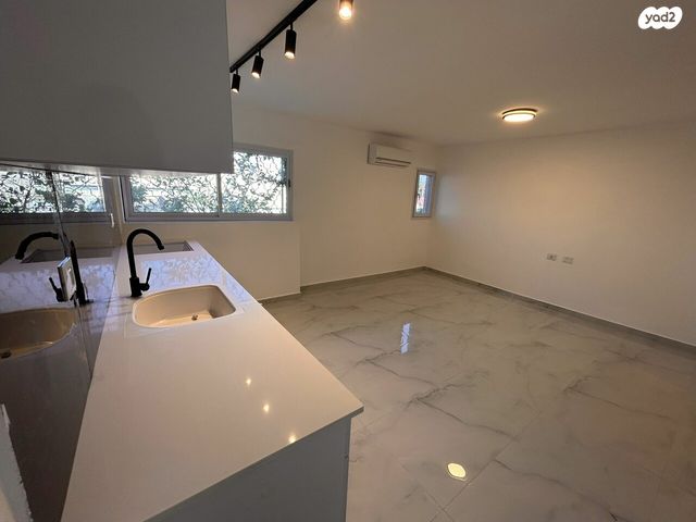 דירה, דימונה